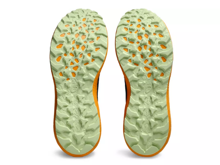 Screenshot 2024-08-30 at 11-42-10 B2B ASICS - Product Details.png