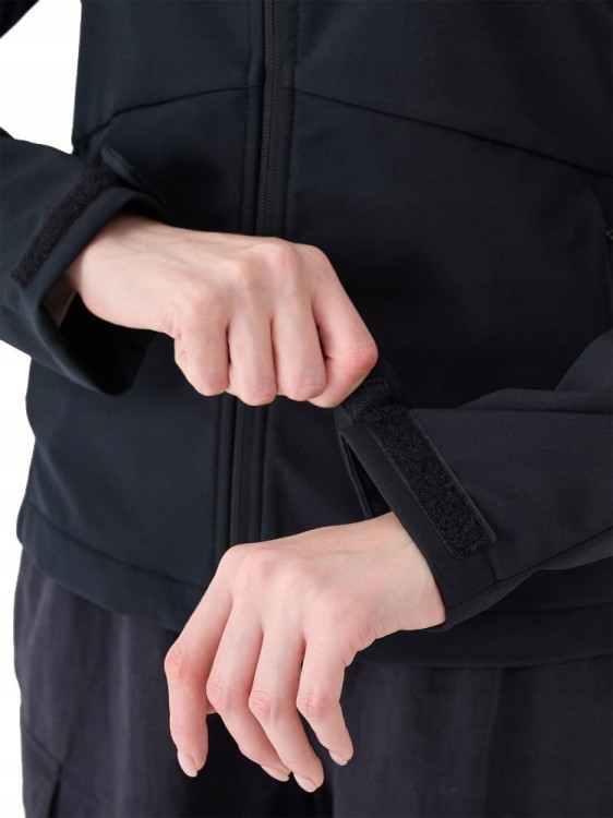 Damska kurtka softshell 4F SOFF320 20S L