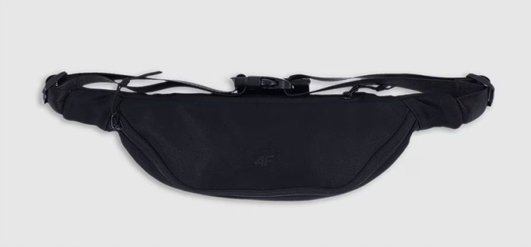 Nerka saszetka 4F WAIU103 czarny 20S