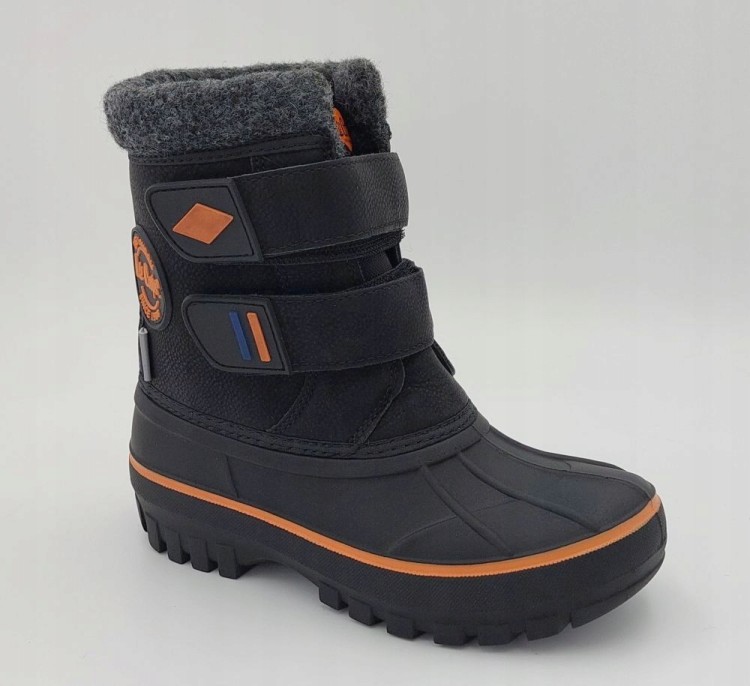 Dziecięce śniegowce Lee Cooper LCJ-24-44-2865K czarny