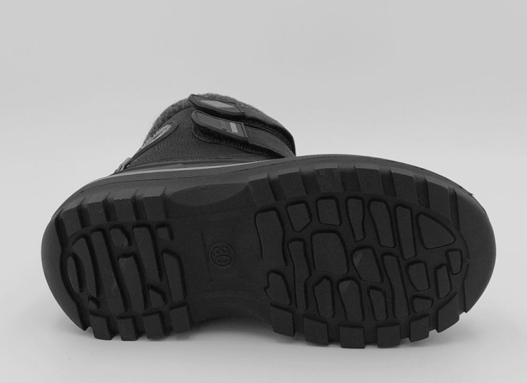 Dziecięce śniegowce Lee Cooper LCJ-24-44-2865K czarny