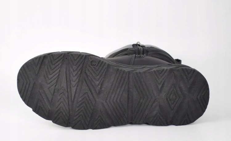 Damskie buty śniegowce Lee Cooper LCJ-25-44-3930LB czarny