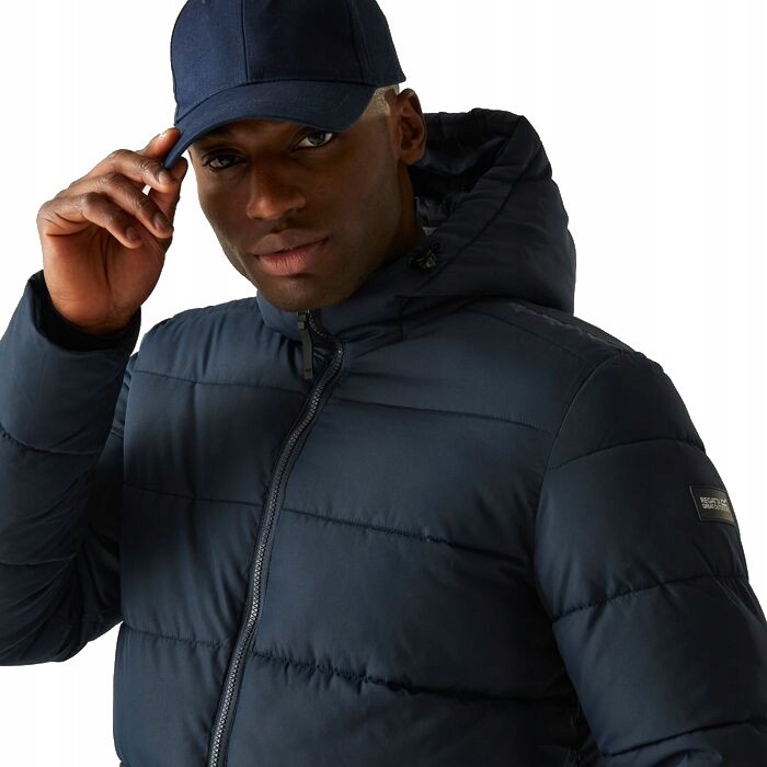 Męska kurtka zimowa Regatta z kapturem RMN250 540 granatowy