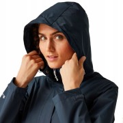 Damska kurtka przeciwdeszczowa z kapturem Regatta RWW271 540 granatowy