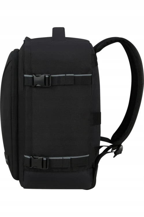 Plecak turystyczny kabinowy American Tourister Take2cabin czarny 24 L