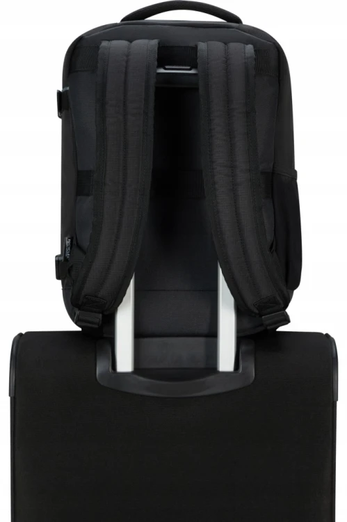 Plecak turystyczny kabinowy American Tourister Take2cabin czarny 24 L