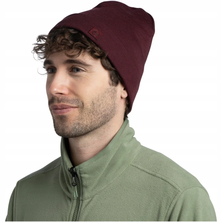 Ciepła czapka Buff MERINO HEAVYWEIGHT BEANIE 111170/653 bordowy